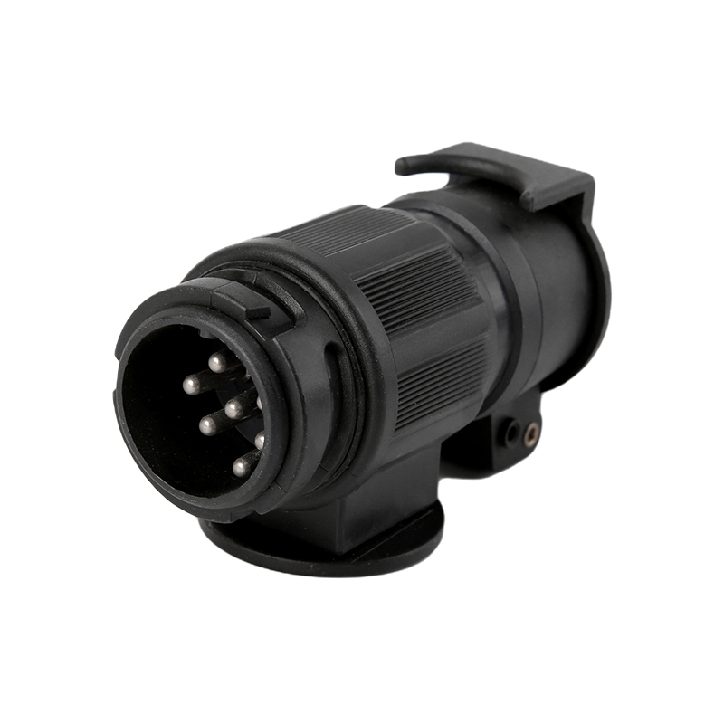 Dlouhý adaptér 13X7+6 JH005- D