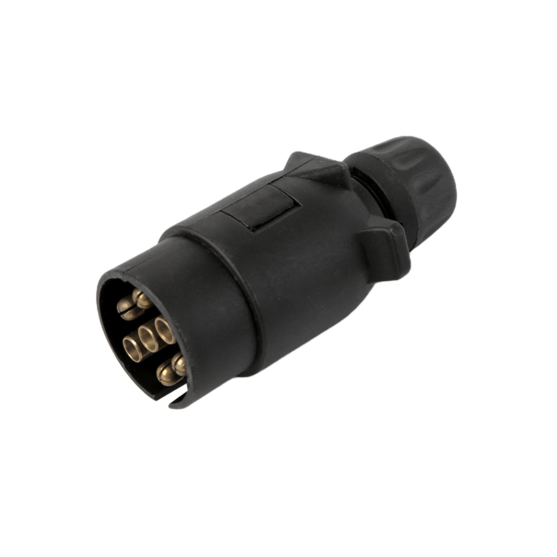 7kolíková velká kulatá zástrčka, typ N JH014-A