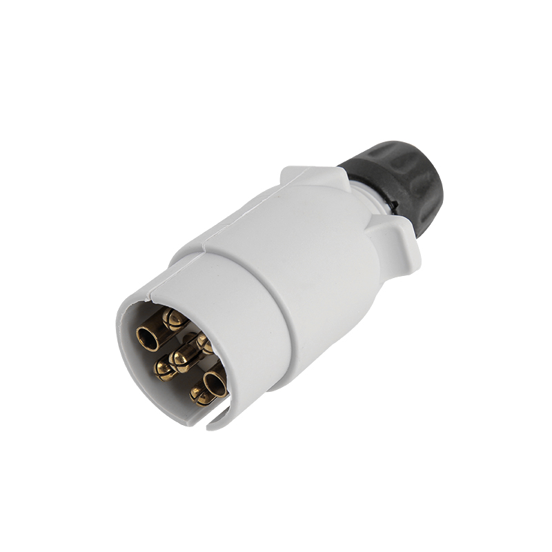 7kolíková velká kulatá zástrčka, typ S JH014-B